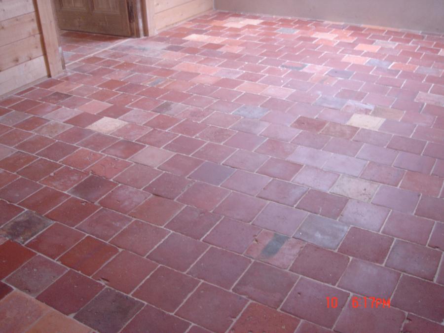 Carrelage Ancien en Terre Cuite Rouge