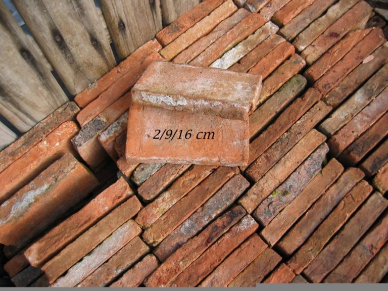 Briques en terre cuite anciennes - Rose orangé | BCA Matériaux Anciens