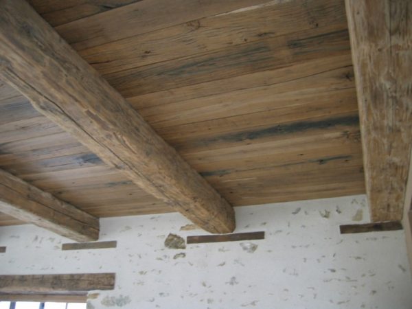 plafond vieux bois
