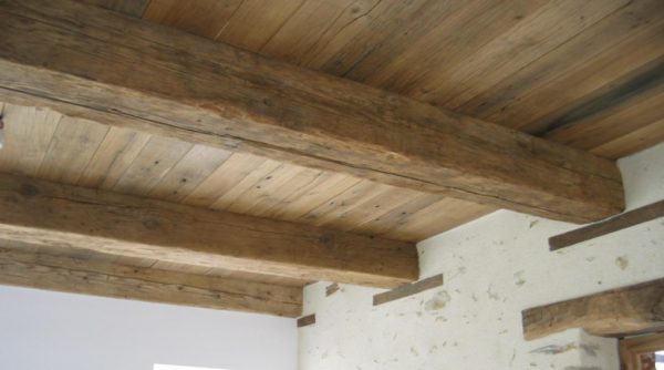 plafond vieux bois