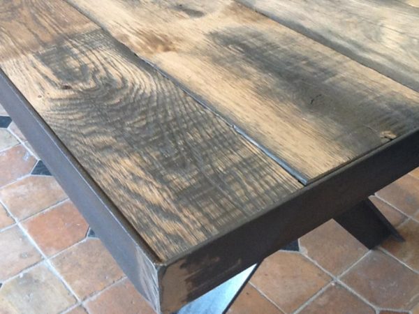 table chêne antique pietement fer