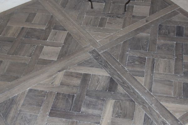 Parquet Versailles chêne vieilli