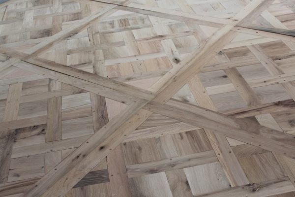 parquet versaille en vieux chêne exemple de réalisation