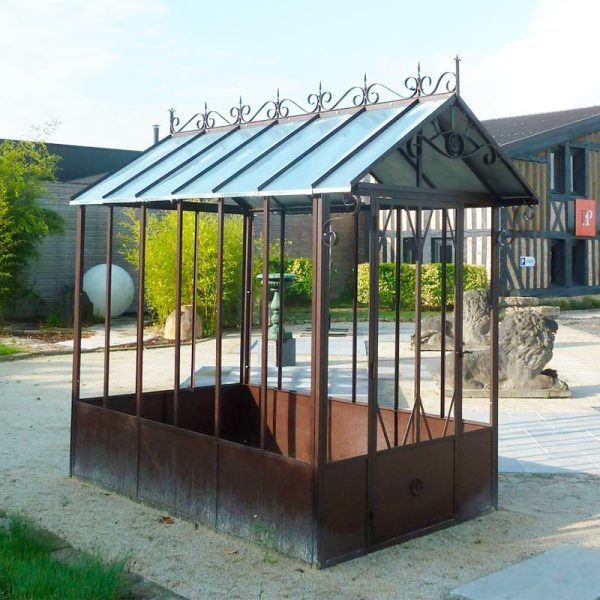 Serre de jardin style ancien rouge