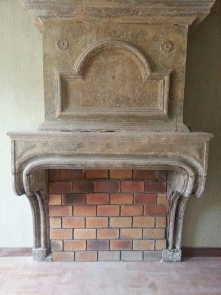 cheminée ancienne Louis XIV