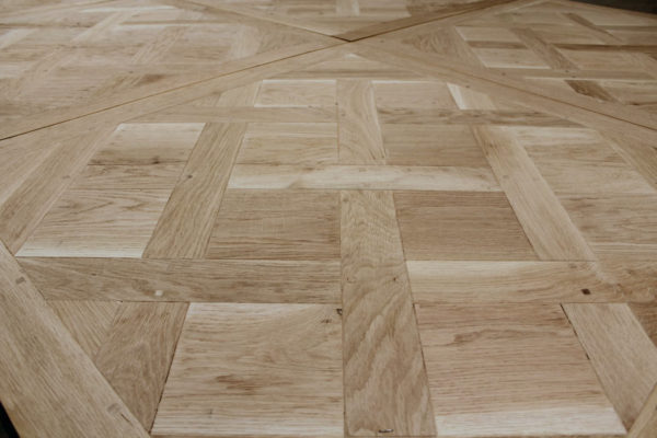 lot de panneaux neuf en parquet versaille en chene