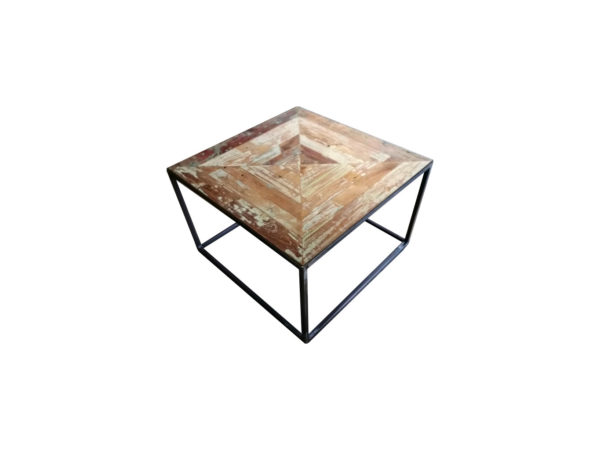 table carrée en métal avec plateau teck