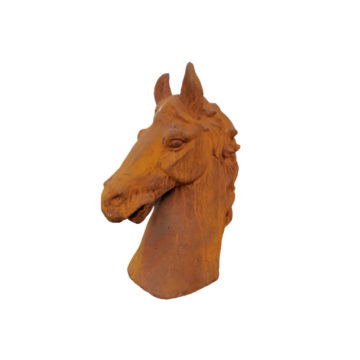 statue en forme de tête de cheval