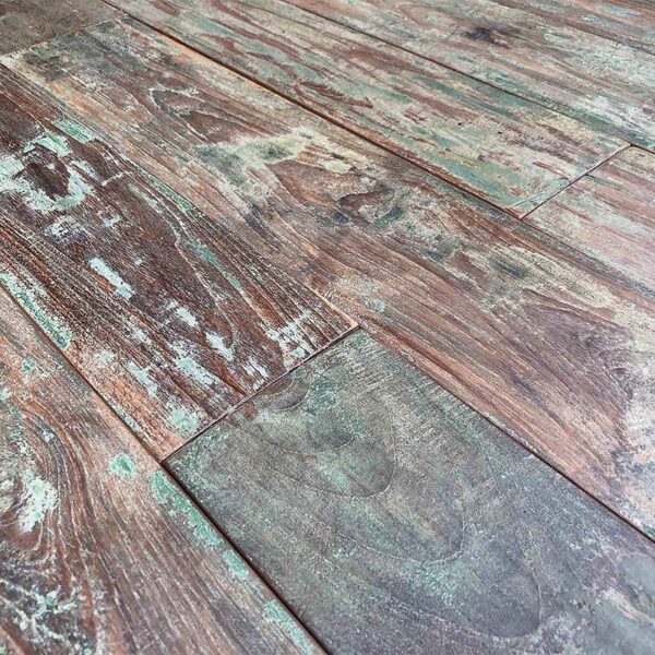 bois en teck couleur vert parquet