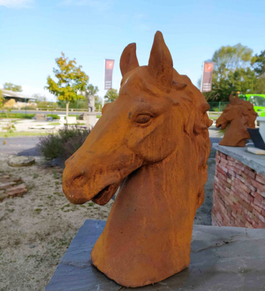 statue d'équitation de réédition