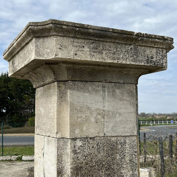 Chapiteau de colonne ancienne