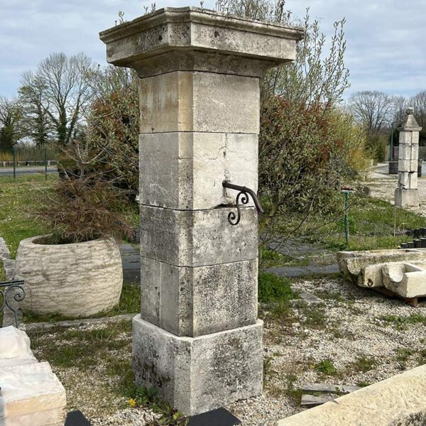 Colonne ancienne pour jardin authentique