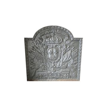 Plaque de cheminée seul contre tous