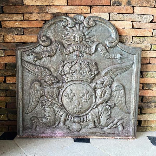 Plaque de cheminée de réédition