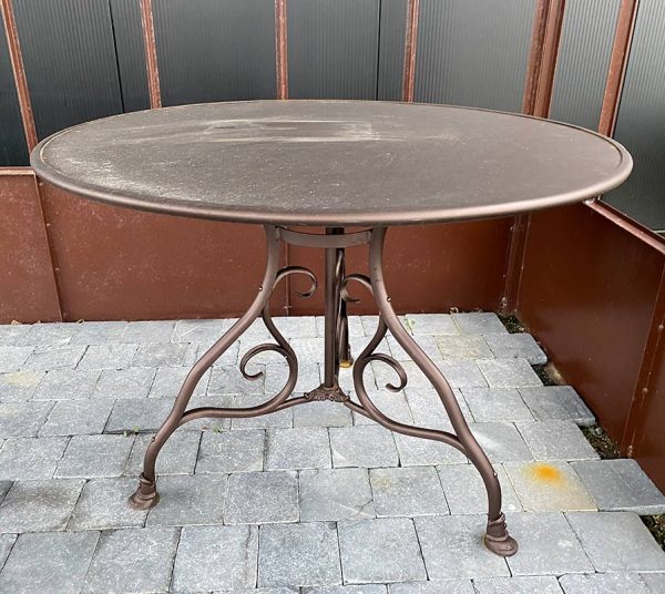 Table de jardin extérieur ronde