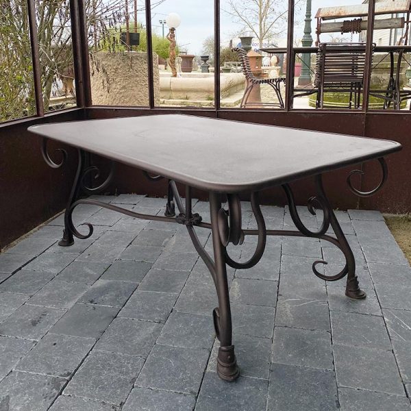 Table rectangulaire en métal de jardin