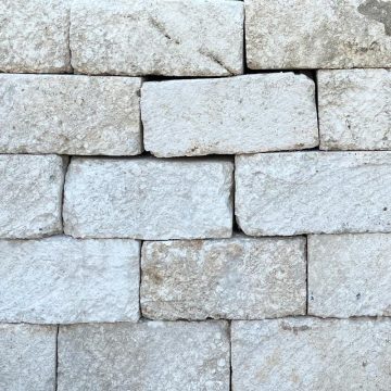 Blocs de pierre calcaire