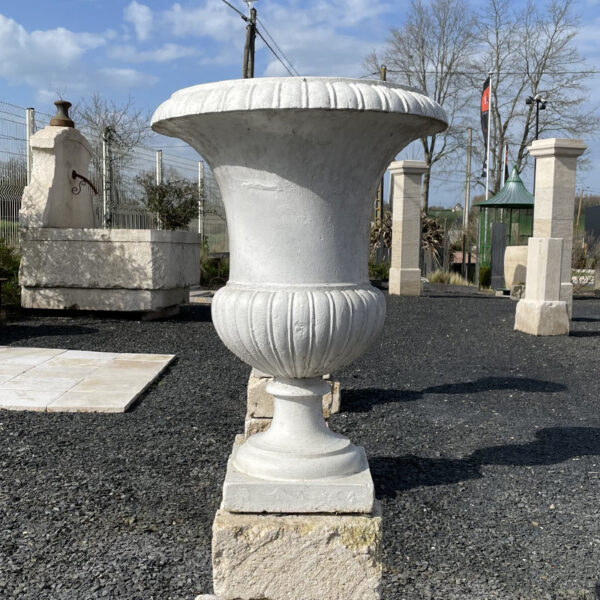 Véritable vase médicis ancien