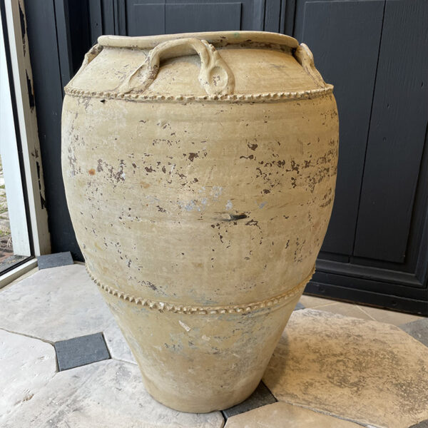 Amphore avec du charme et de l'authenticité