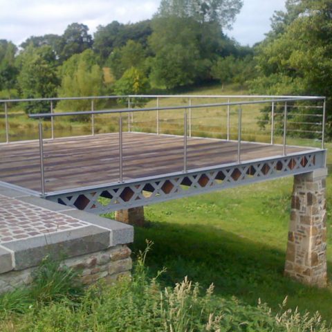 Plancher wagon pour terrasse ancienne d'un projet