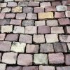 Pavé ancien rouge et gris