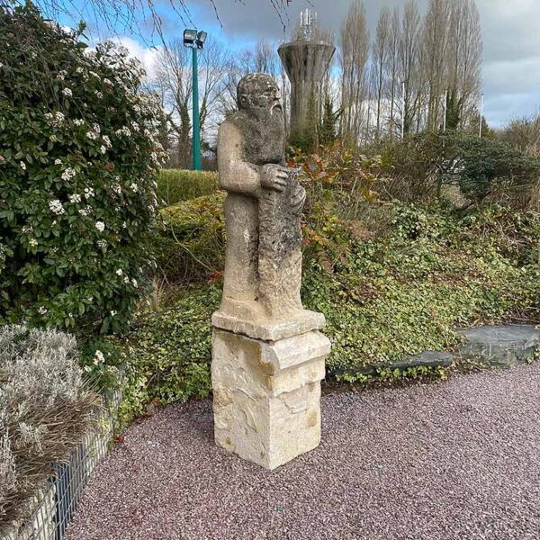 grande statue de jardin en granit